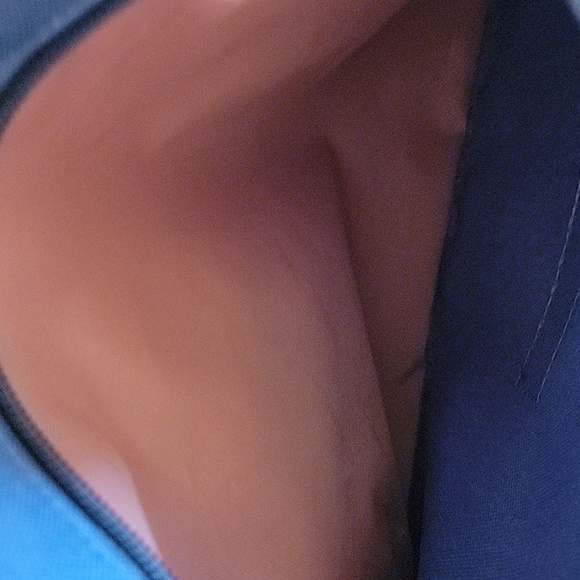 Columbia EUC Periwinkle Blue Crossbody Messenger Bag Purse Lightweight Very Nice - Picture 9 of 16